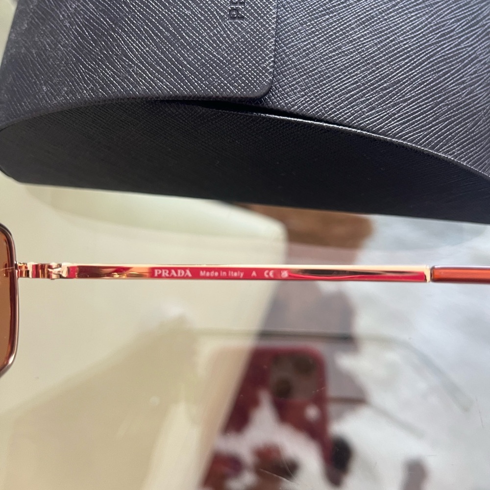 PRADA SUNGLASSES - Picture 2 of 4
